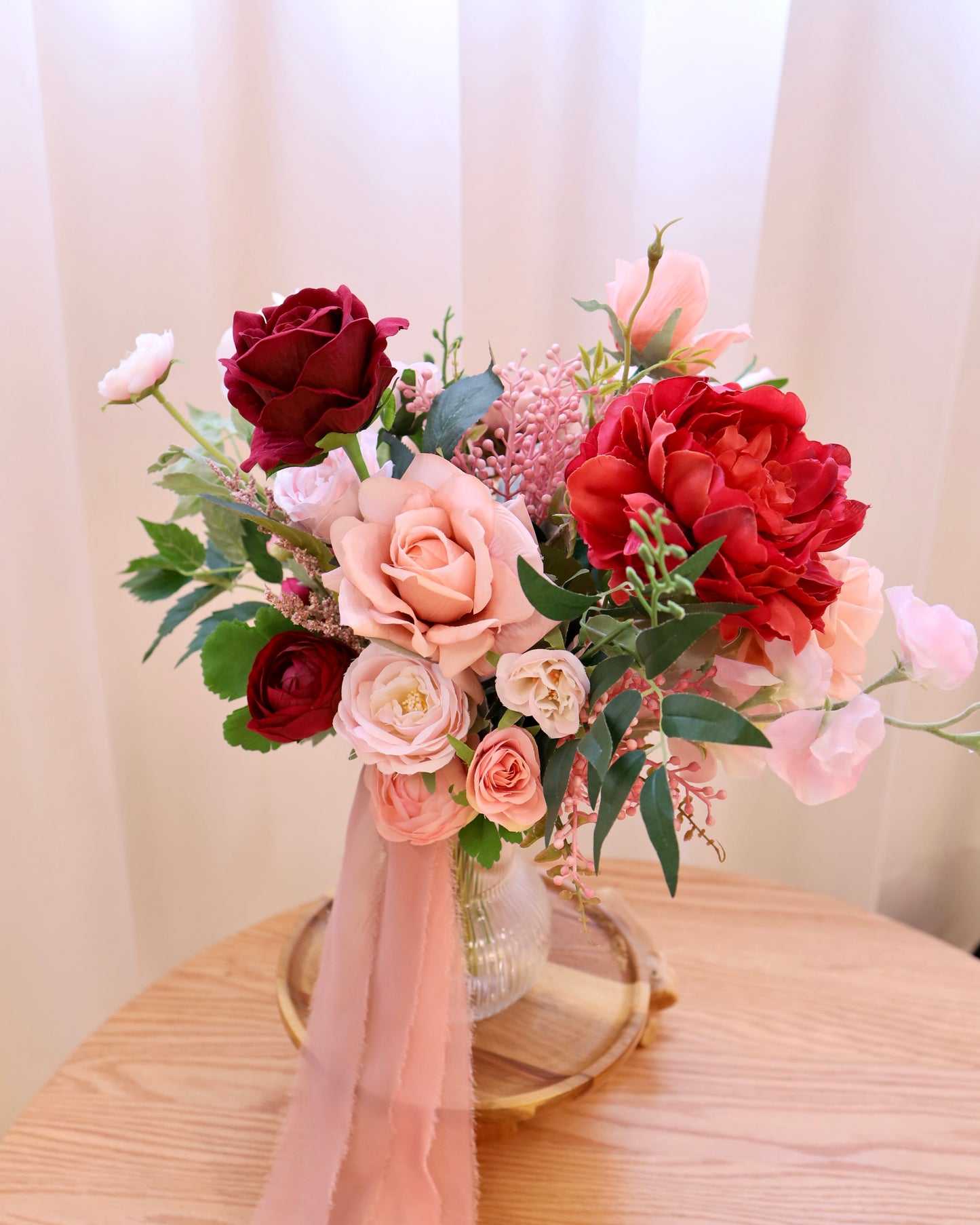 Western Style Bridal Bouquet with Silk Flowers 歐式絲花花球