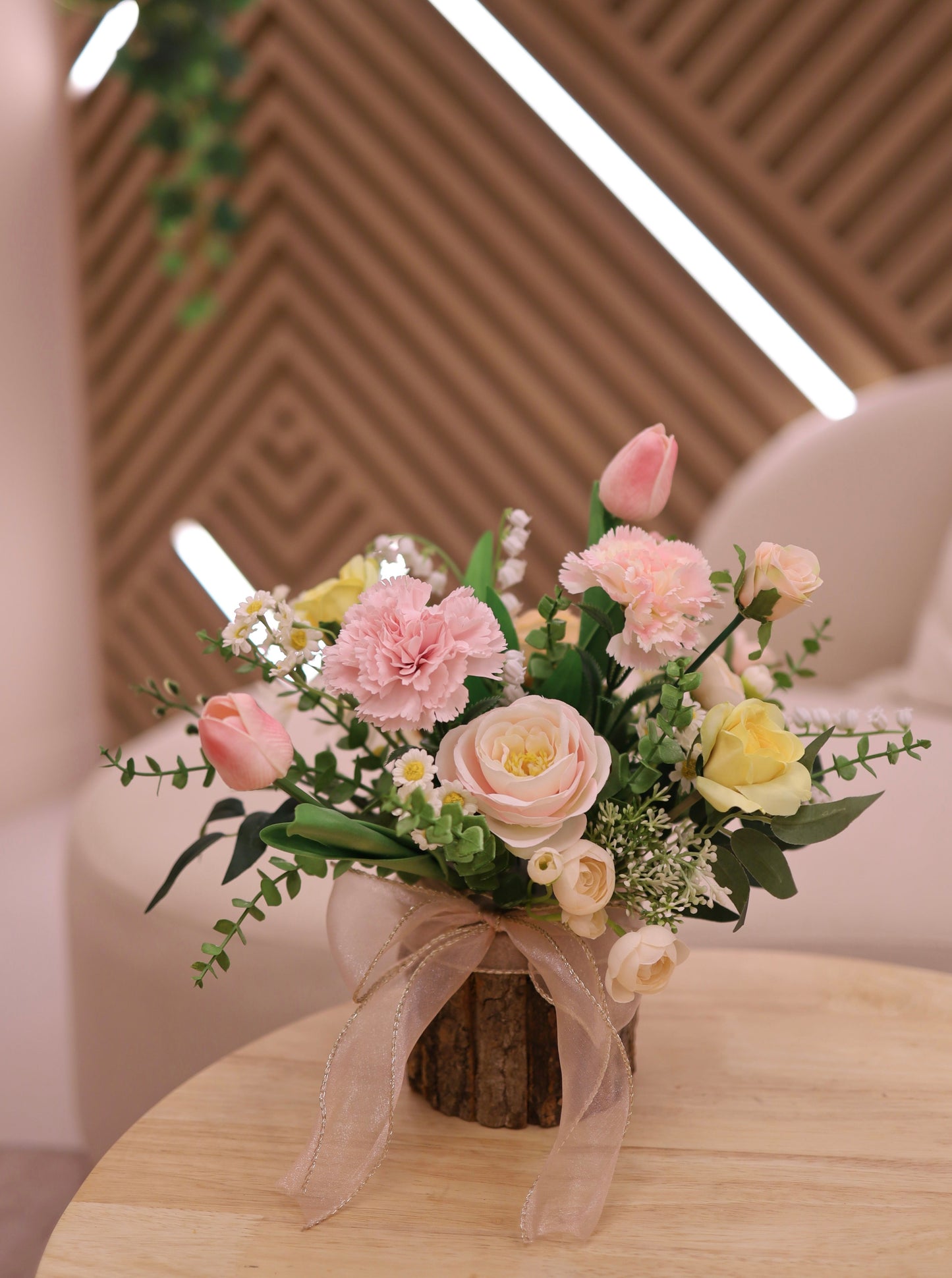 Silk Flower (Artificial Flower) Flower Wooden Box 絲花(仿真花)木製花盒