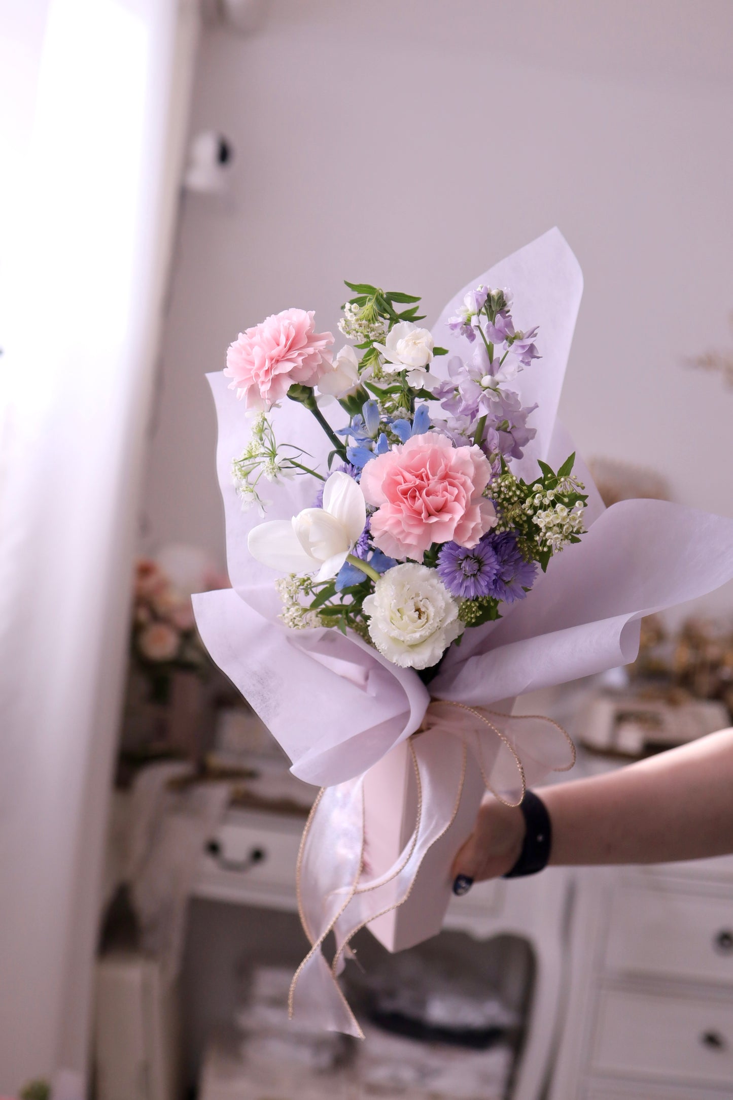 (Early Bird Offer 早鳥優惠) Mother's Day Fresh Flower Table Vase with Carnation & Tulip 母親節康乃馨鬱金香鮮花座檯小瓶花
