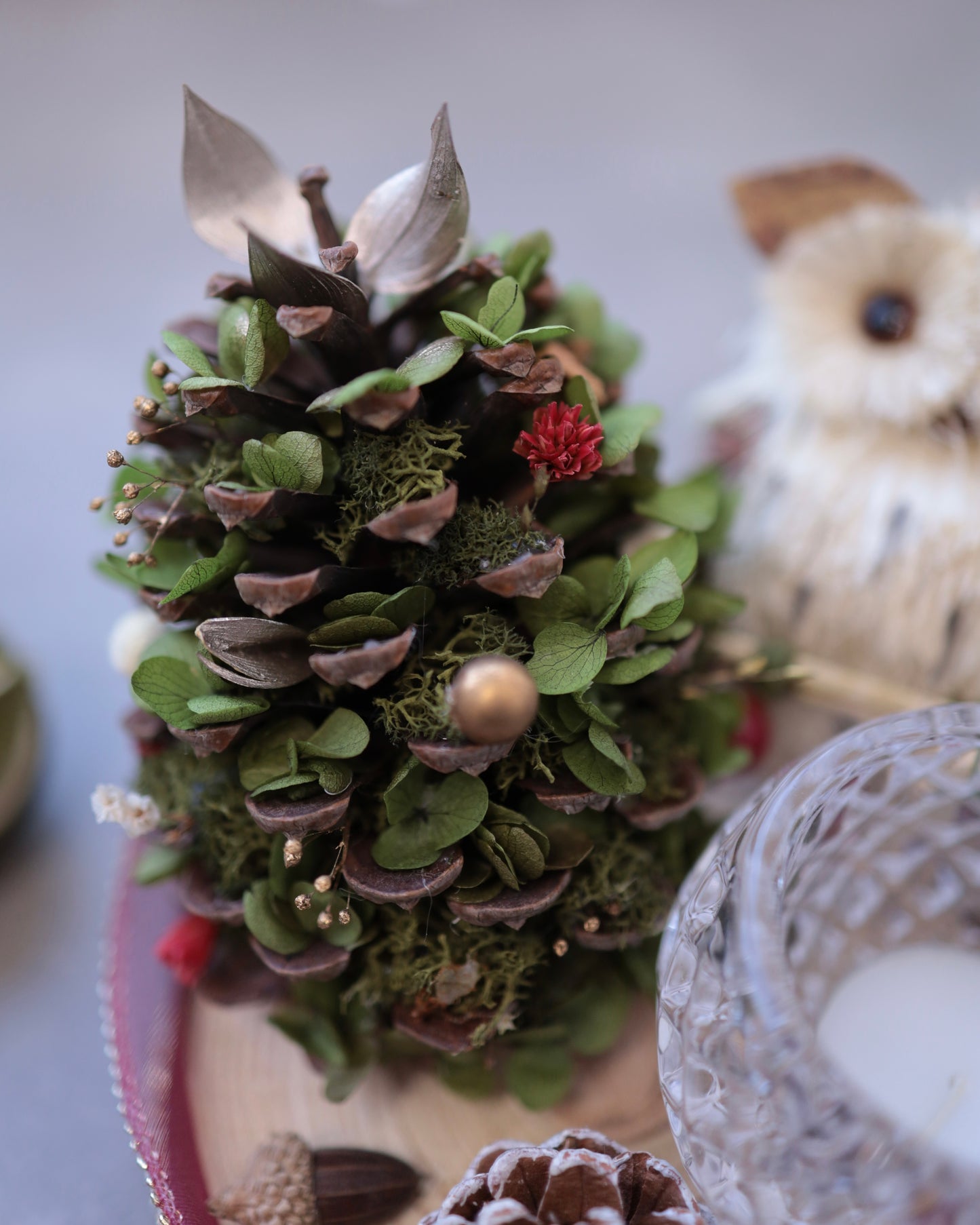 Christmas Candle Holder with Owl and Preserved Flowers