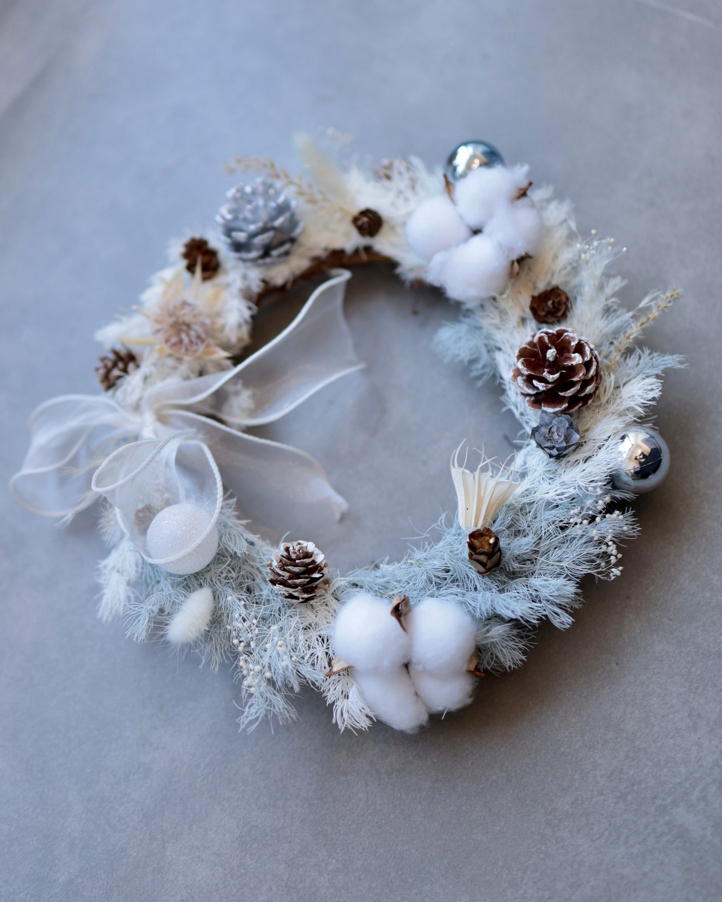 Christmas Wreath with Preserved and Dried Flowers (Round Shaped)