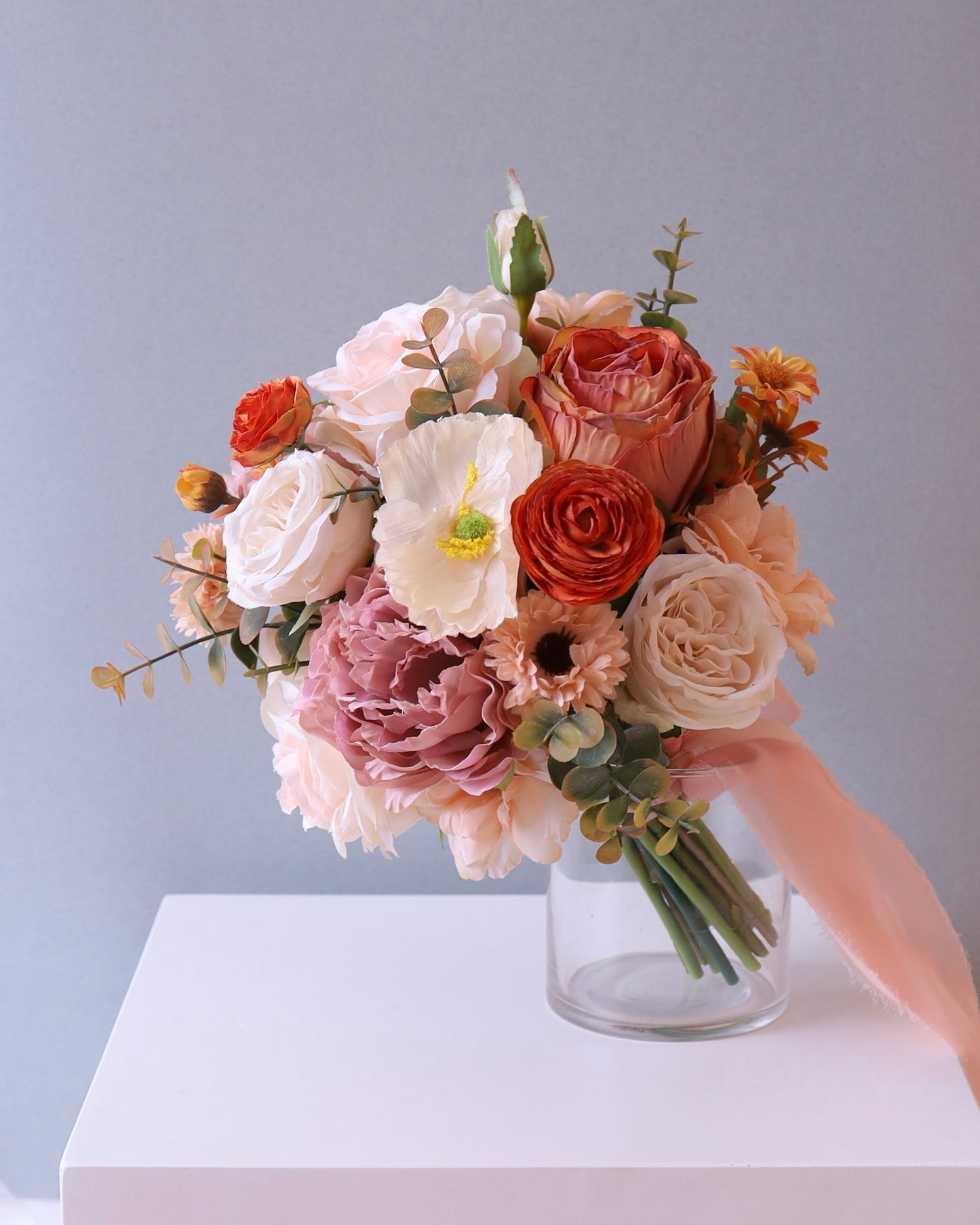 Round Shaped Bridal Bouquet with Silk Flowers 圓形絲花花球