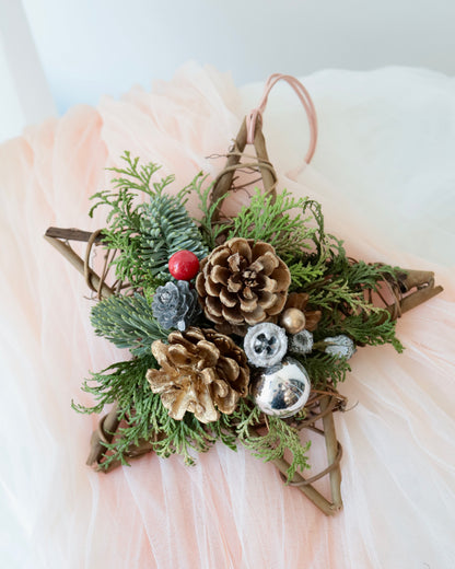 Star Shaped Christmas Wreath with Cypress