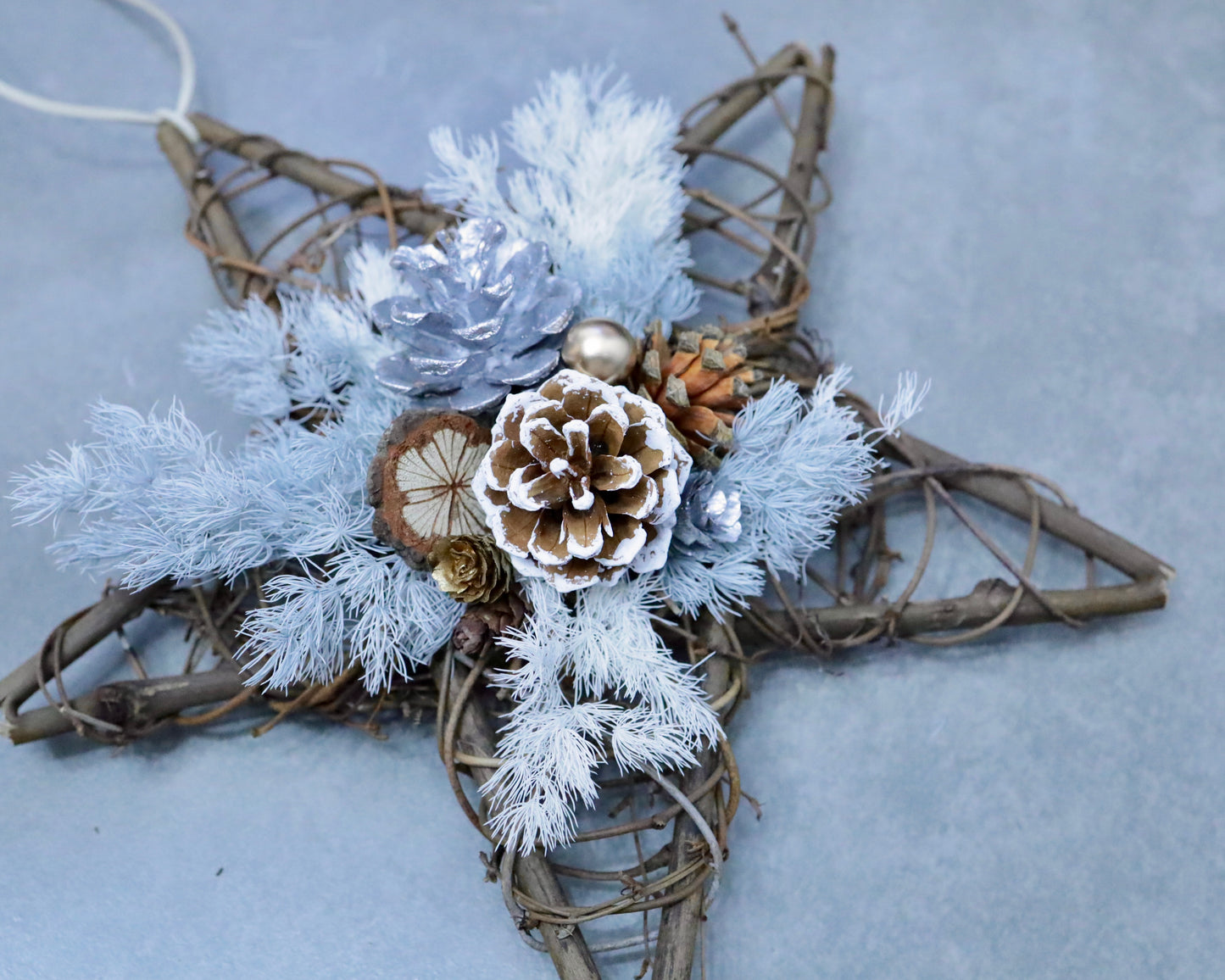 Star Shape Christmas Wreath Workshop with Preserved and Dried Flowers