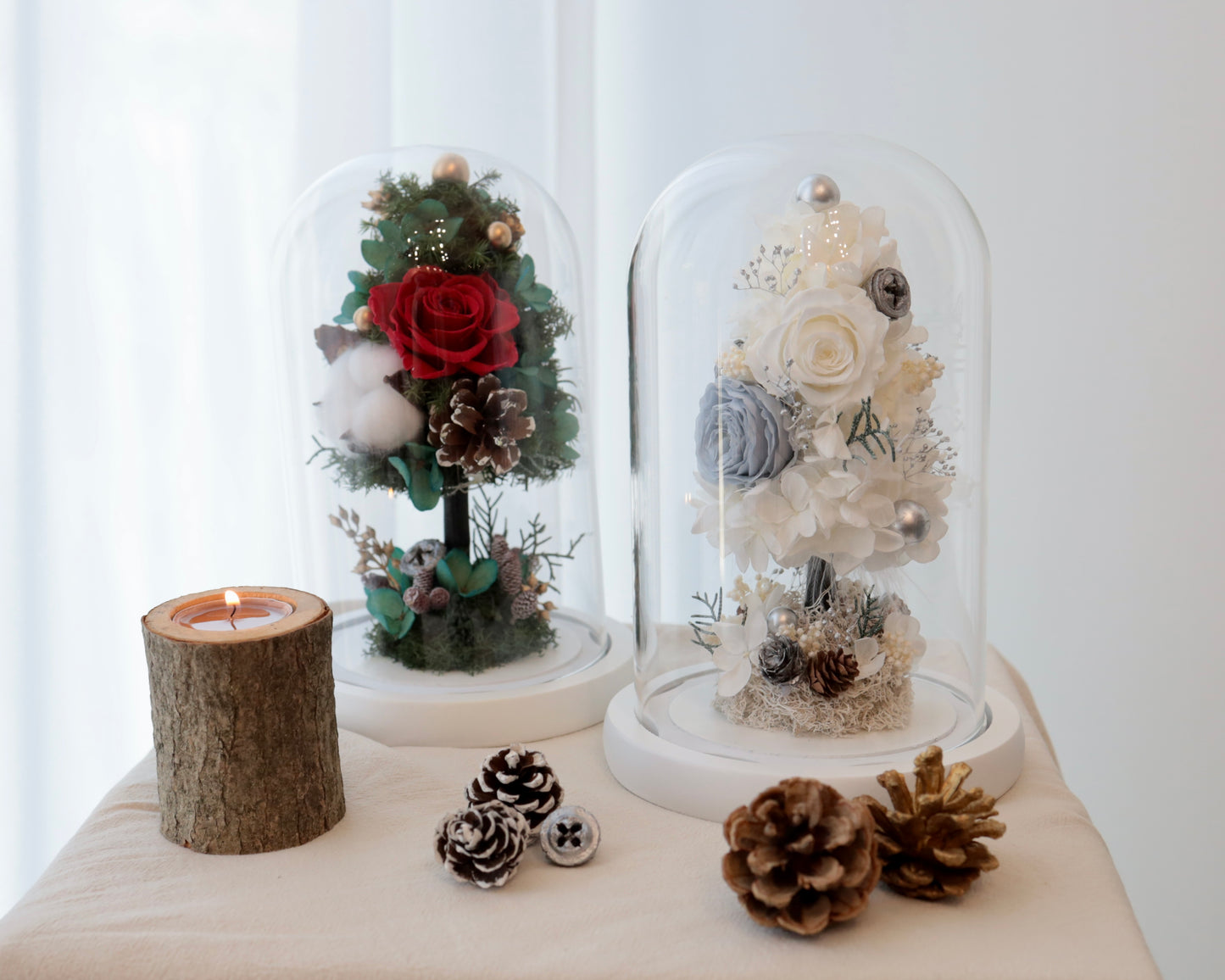 Christmas Tree Glass Dome with Preserved Flowers